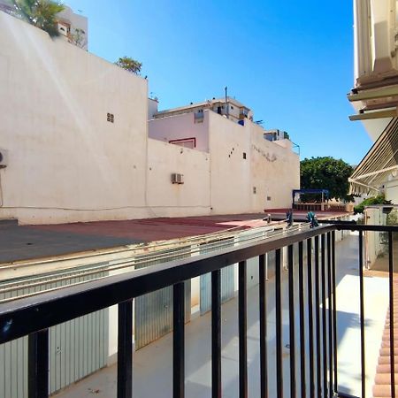 Fantastico Apartamento Totalmente Renovado Torre Del Mar Luaran gambar
