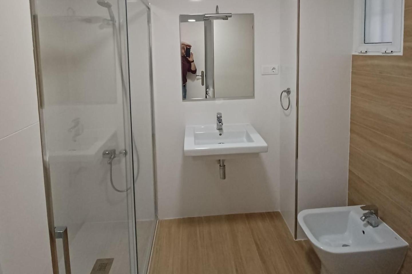 Fantastico Apartamento Totalmente Renovado Torre Del Mar Luaran gambar