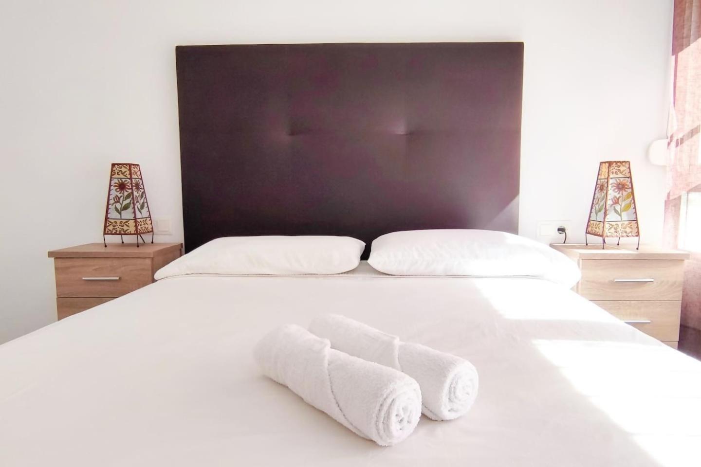 Fantastico Apartamento Totalmente Renovado Torre Del Mar Luaran gambar